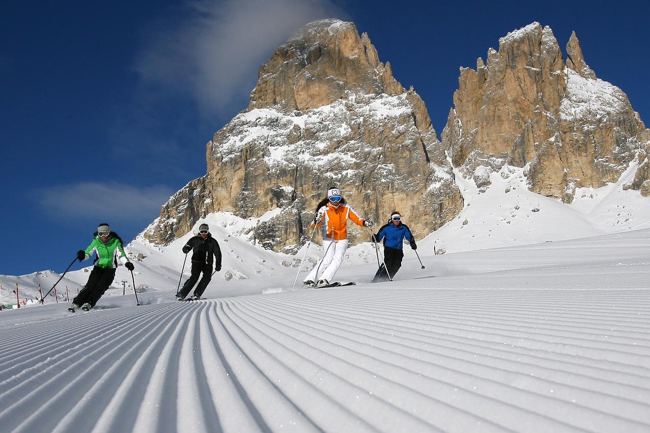 B&B Garni Villa Campitello Campitello di Fassa Kültér fotó
