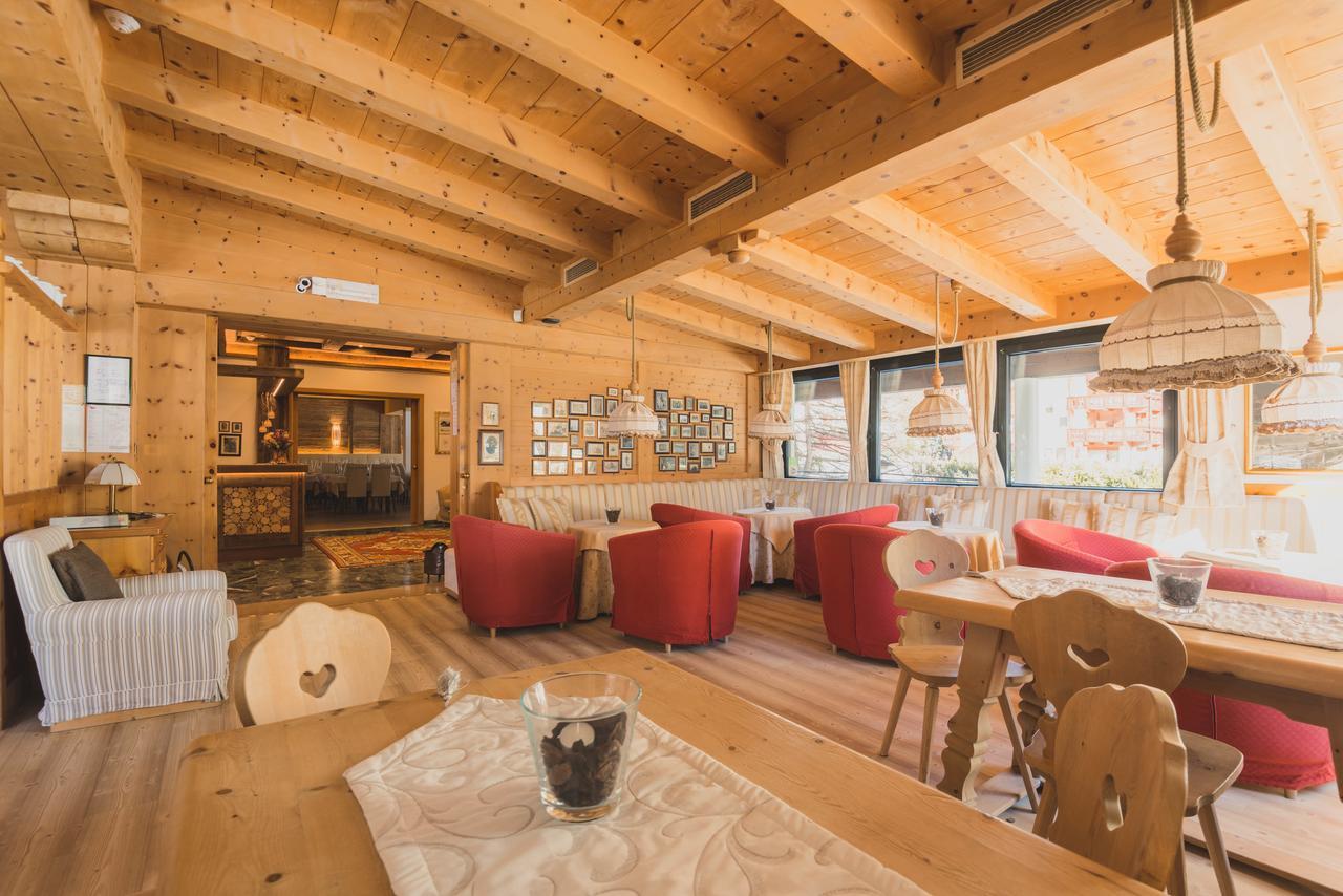 B&B Garni Villa Campitello Campitello di Fassa Kültér fotó
